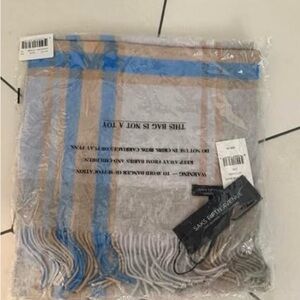 Saks Fifth Avenue Gray and Blue Checkered Scarf